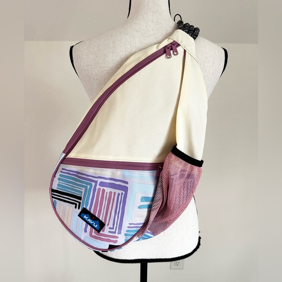 KAVU Women's Paxton Pack Party Pop Bag Backpack 870-1867 Travel Beige Multi New - Picture 1 of 6